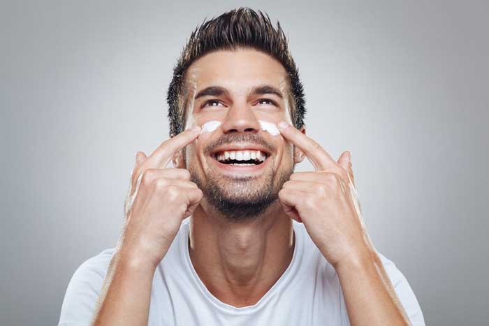 ترفند استفاده مدران از ضد آفتاب